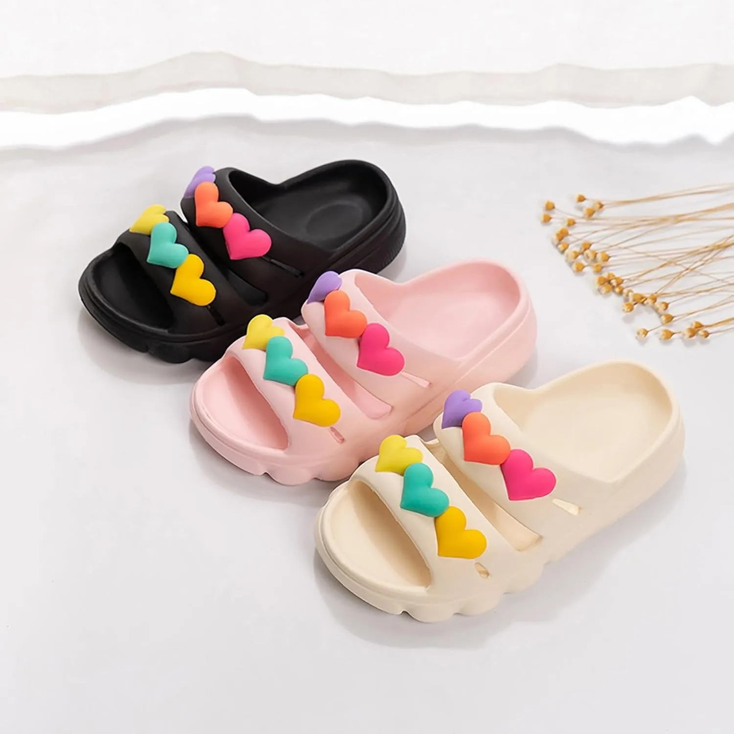 Girls Shoes Comfortable Soft Sole Home Outdoor Slippers Fashionable Love Children Slippers Sandals for Girls Samdals