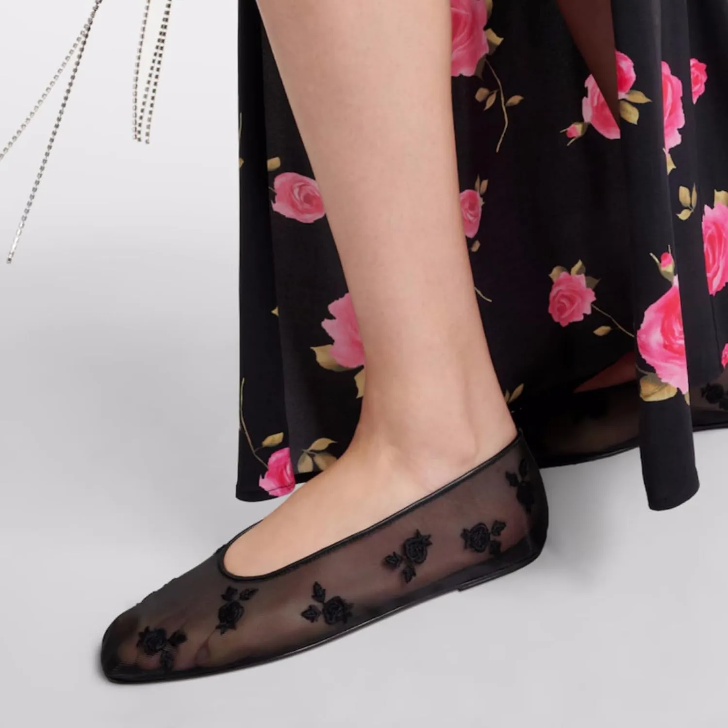 MAVMAX Mesh Ballet Flats for Women Floral Embroiderd Slip On Tulle Ballerina Csual Round Toe Comfortable Mary Jane Flats Daily Work Dress Shoes
