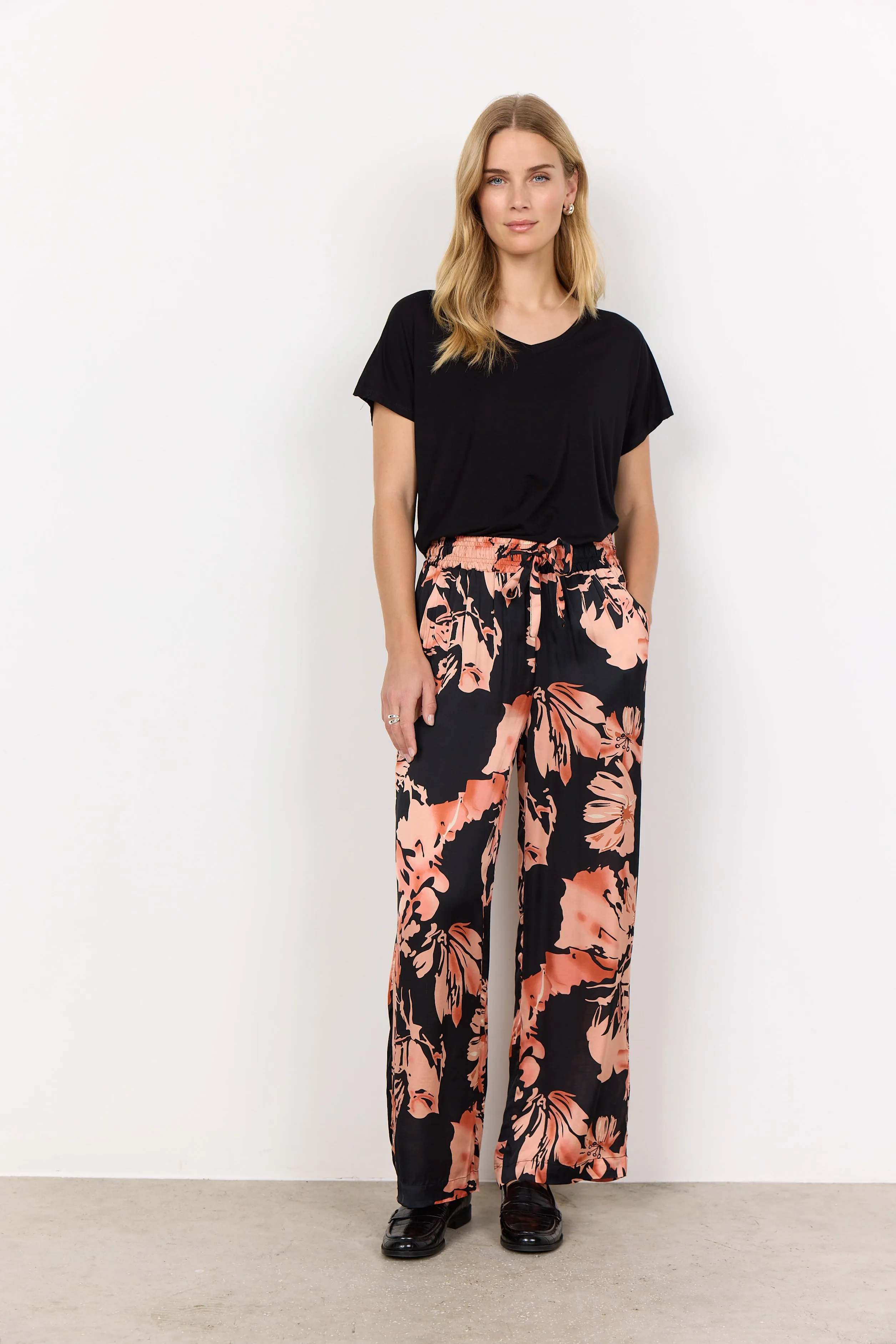 Peach Pants