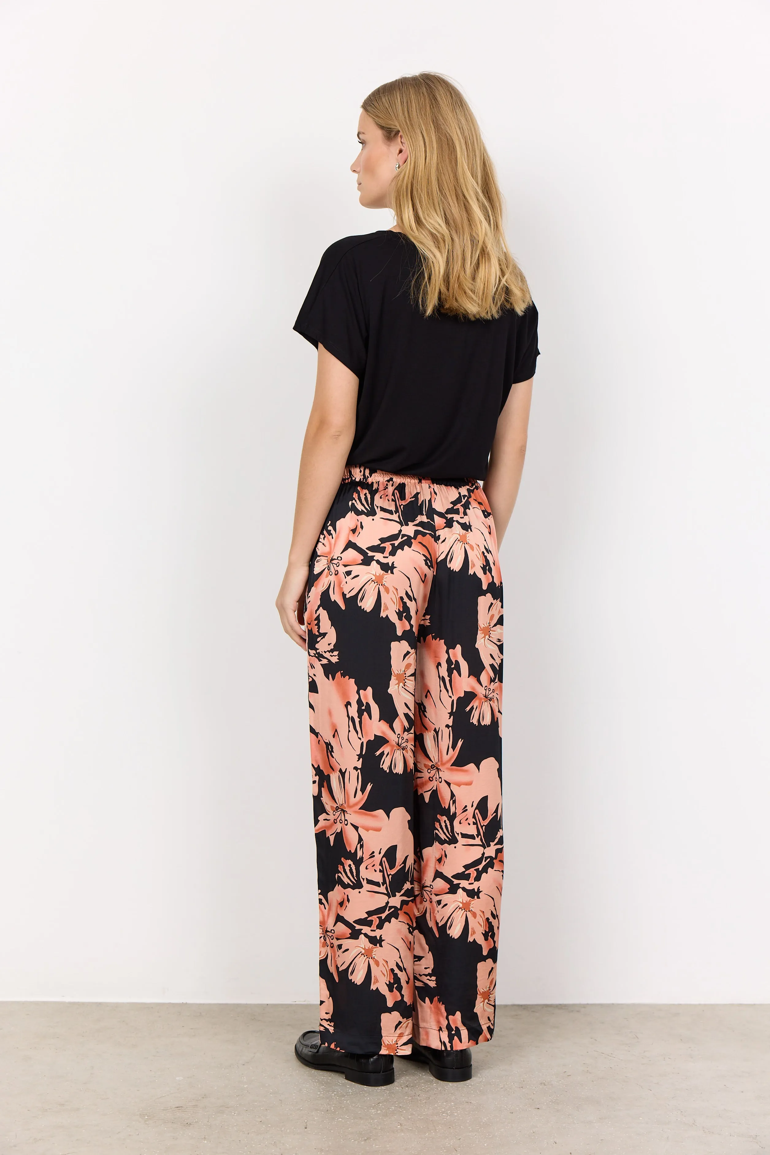 Peach Pants