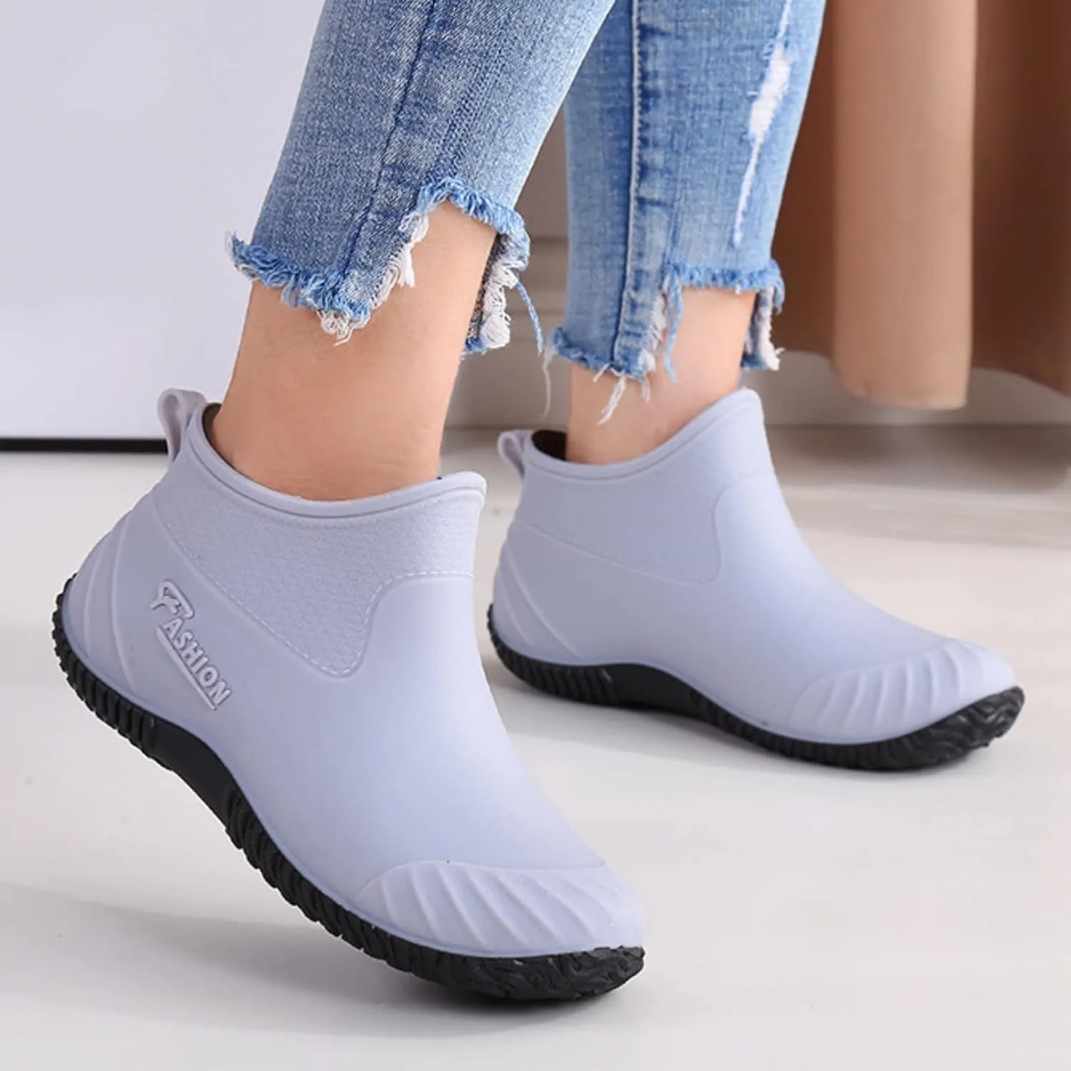 Rain Boots Women Women's Ankle Rain Boots Waterproof Garden Shoes Rubber Rain Shoes for Hunting Gardening Farming