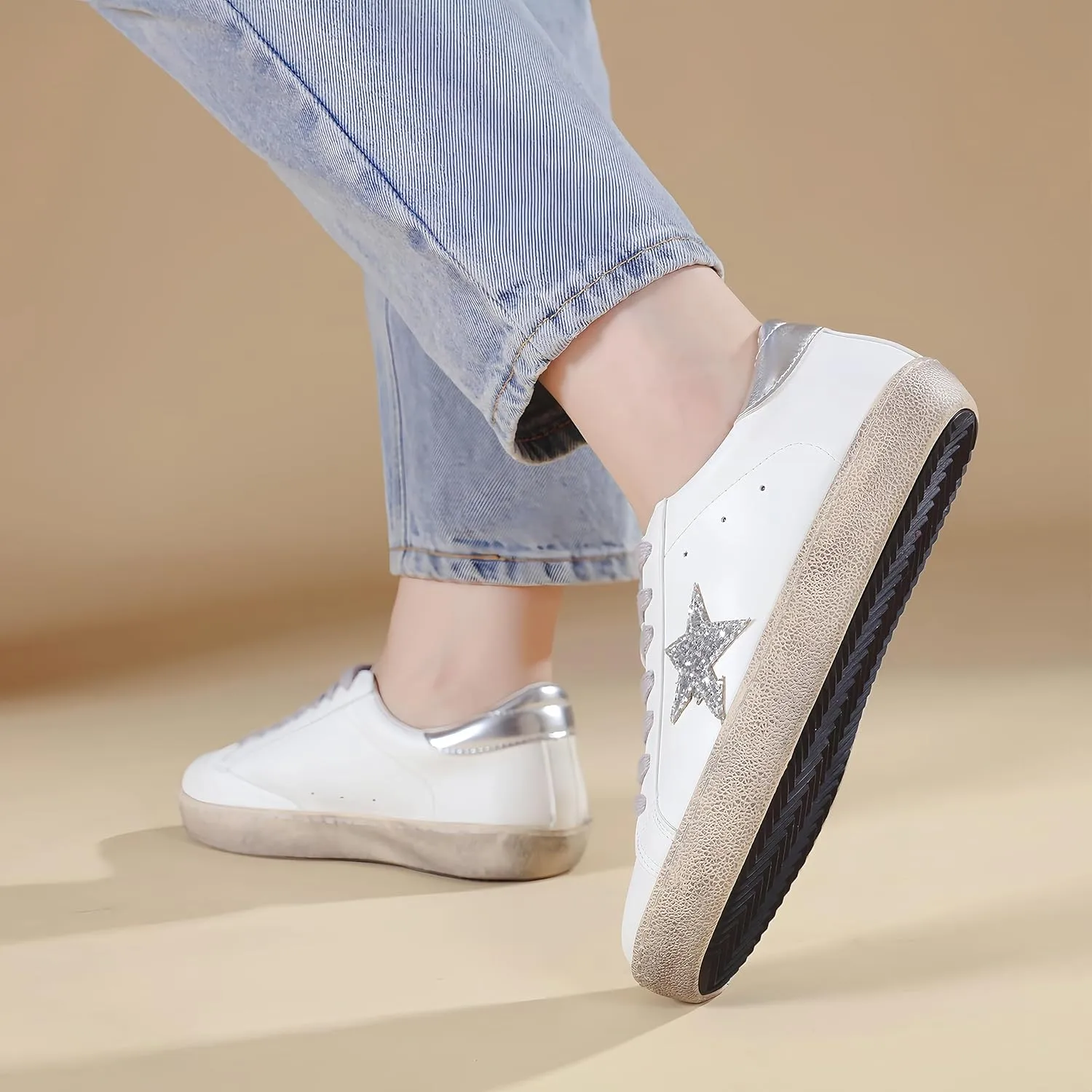 Sneakers for Women - Fashion Bling Star Sequins Sneaker - Cushioned Low Top Platform, Rubber Sole Leather Upper Lace Up Walking Shoes - Casual Comfortable Running Sports Shoes