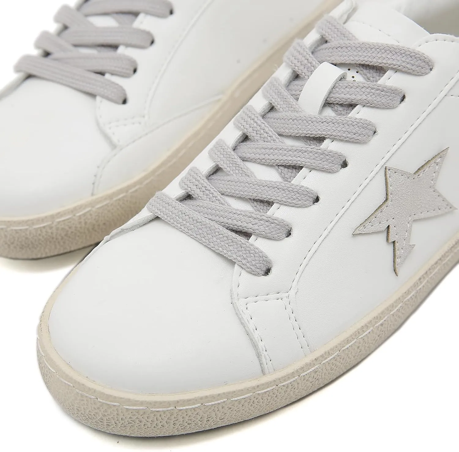 Sneakers for Women - Fashion Bling Star Sequins Sneaker - Cushioned Low Top Platform, Rubber Sole Leather Upper Lace Up Walking Shoes - Casual Comfortable Running Sports Shoes