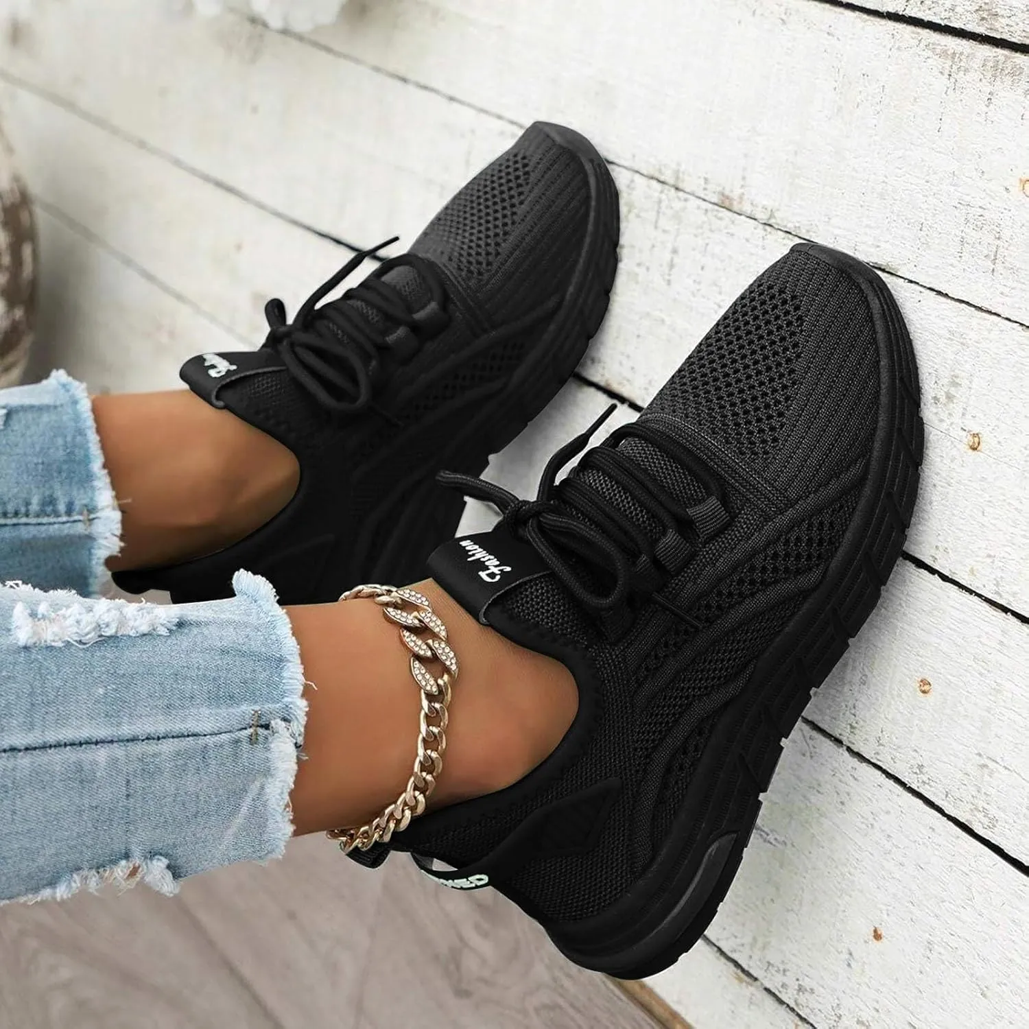 Womens Athletic Shoes Casual Lace Up Platform Sneakers for Women Comfortable Walking Shoes Women Fashion Tennis Shoes