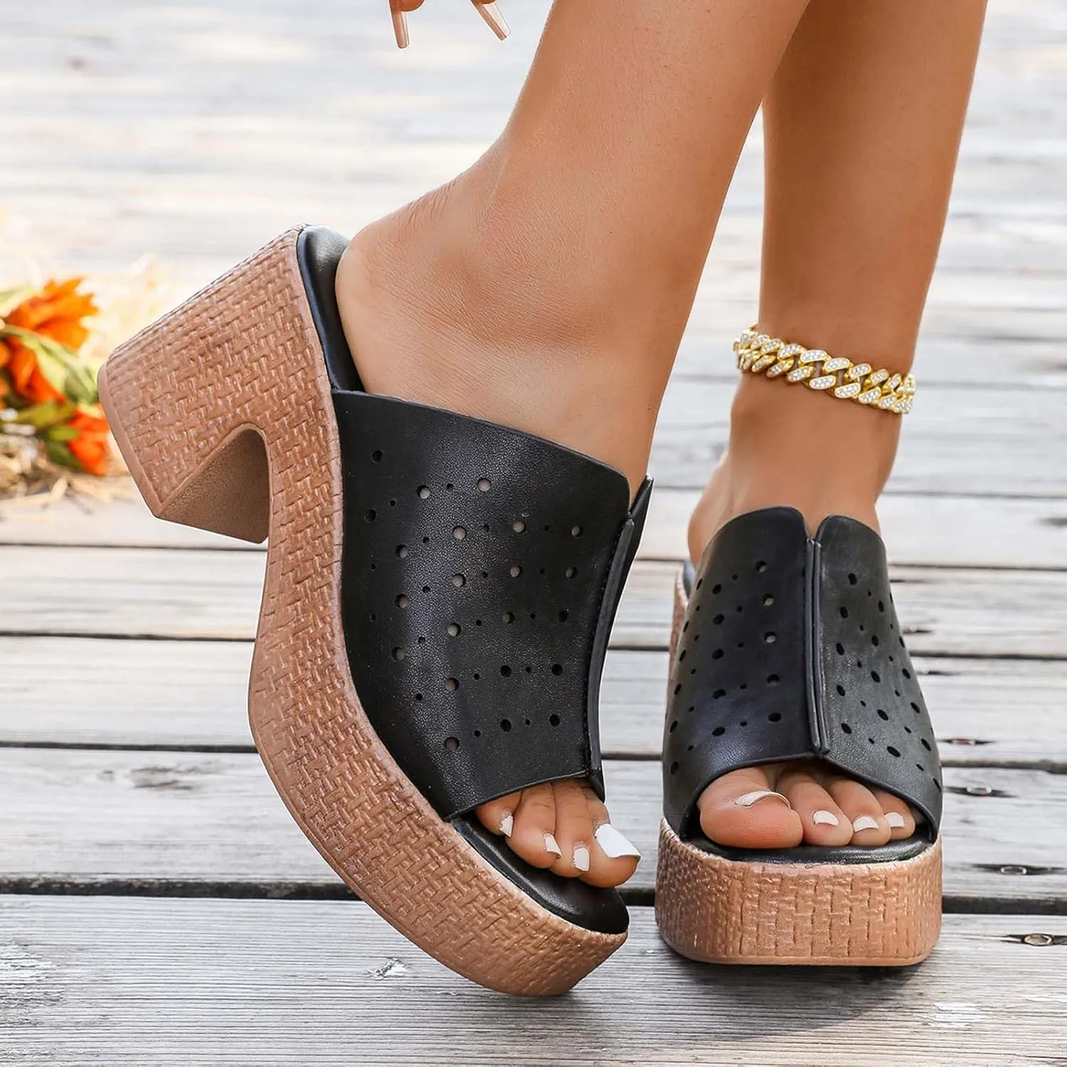 Women's Sandals Comfortable Casual Summer Slide with Arch Support Stylish Open Toe Design Perfect for Beach and Parties